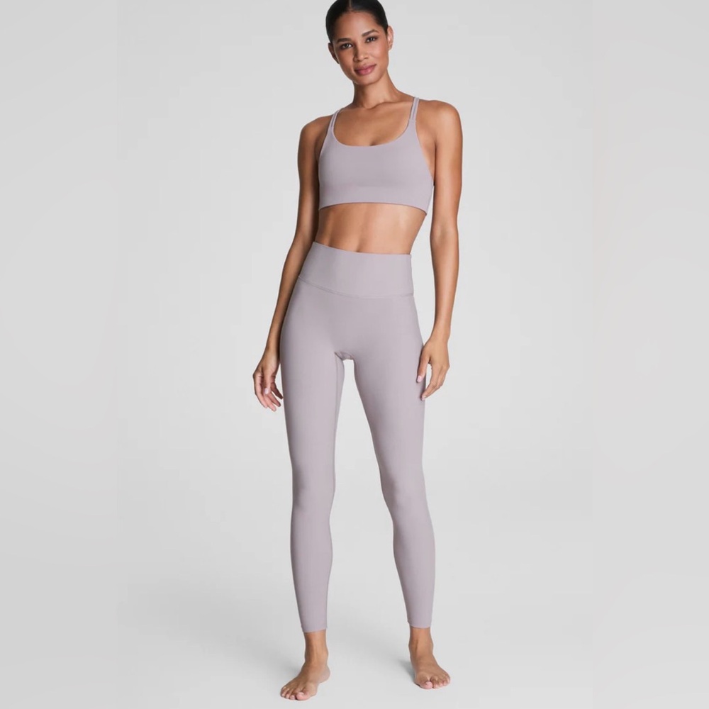New SPANX Super Smooth Soft Stretch Full-Length Leggings Color Coastal Fog